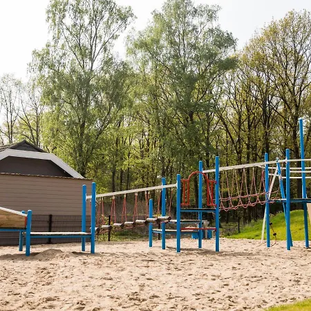 Holiday Recreatiepark בית נופש